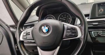 BMW Seria 2 F22-F23-F45-F46 Gran Tourer 218d 150KM 2015 BMW Seria 2 BMW Seria 2 218d Advantage 2.0 Diesel 150KM, zdjęcie 27
