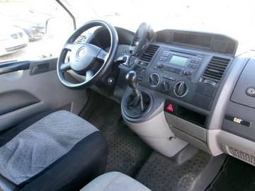 Volkswagen Caravelle T5 T5 Multivan 2.5 TDI 130KM 2007 VW T5 Blaszak 2.5 TDI 130 KM, zdjęcie 7