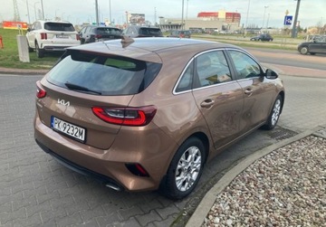 Kia Ceed III Hatchback Facelifting  1.5 T-GDI 160KM 2022 Kia Ceed 1 Wl. , Salon PL , Zadbany , 1.5 benz..., zdjęcie 5