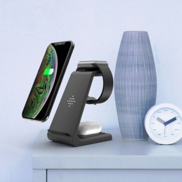 ИНДУКЦИОННОЕ ЗАРЯДНОЕ УСТРОЙСТВО 3В1 ДЛЯ СИСТЕМЫ IOS/ANDROID