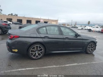 BMW Seria 5 G30-G31 2022 BMW Seria 5 2022r., 2.0L 2.0 Benzyna 288KM, zdjęcie 4