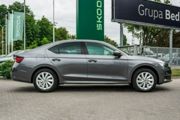 Skoda Octavia IV Liftback 1.5 TSI EVO 150KM 2026 Škoda Octavia Skoda Octavia 30 Years 1.5 TSI 150, zdjęcie 5