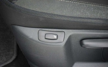 Renault Captur I Crossover Facelifting 1.3 TCe 150KM 2019 Renault Captur 1.3B Automat 2019r Navi Klimatronik Podgrzewane fotele Spro, zdjęcie 32