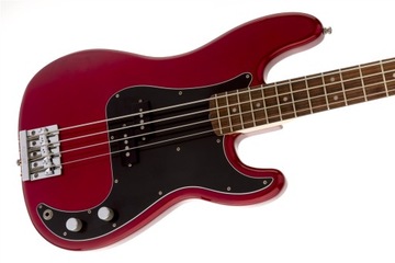 Бас-гитара Fender Nate Mendel P Bass RW CAR Precision