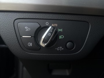 Audi Q5 II Q5-e 2.0 55 TFSI e 367KM 2021 Audi Q5 55 TFSI e Quattro S Line S tronic - hybryd, zdjęcie 24