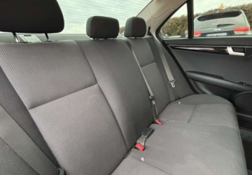 Mercedes Klasa C W204 Limuzyna 1.6 180 K BlueEFFICIENCY 156KM 2012 Mercedes-Benz Klasa C Polski salon 1.6 Benzyna 156KM, zdjęcie 12