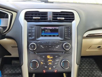 Ford Mondeo V 2014 Ford fusion SE HYBRID 2.0l hybryda 188KM*Zadbane wnętrze*Dokumentacja, zdjęcie 11