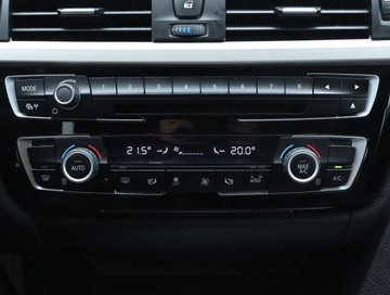 BMW Seria 3 F30-F31-F34 Limuzyna Facelifting 1.5 318i 136KM 2016 BMW 3 318 i, Salon Polska, Automat, Klima, zdjęcie 14