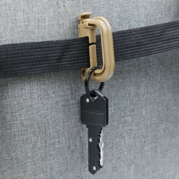 ПЛАСТИКОВЫЙ КАРАБИН D С ЗАМКОМ MOLLE, ЗЕЛЕНЫЙ