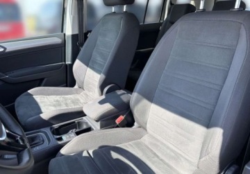Volkswagen Touran III 2.0 TDI 150KM 2021 Volkswagen Touran 2.0 Diesel 150KM, zdjęcie 17
