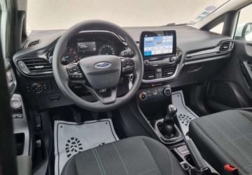 Ford Fiesta VIII Hatchback 3d 1.1  70KM 2019 Ford Fiesta SLICZNA 1.1 Benzynka BOGATA WERSJA Oryginal ZADBANA 2020r Niez, zdjęcie 5
