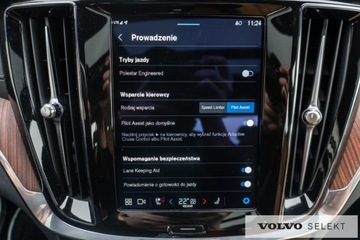 Volvo S60 III Sedan Facelifting 2.0 B5 250KM 2023 Volvo S60 VOLVO S60 B5 Ultimate Dark Mild Hybrid B, zdjęcie 17