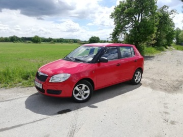 Skoda Fabia II Hatchback 1.2 i HTP 60KM 2009 SKODA FABIA II (542) 1.2 60 KM, zdjęcie 2