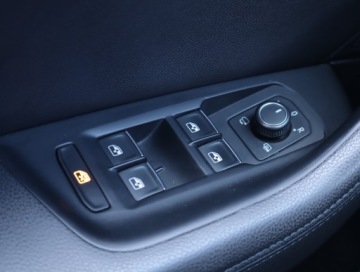 Volkswagen Passat B8 Variant 2.0 TDI BlueMotion SCR 150KM 2017 VW Passat 2.0 TDI, Salon Polska, 1. Właściciel, zdjęcie 15