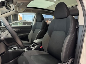 Nissan Qashqai II Crossover Facelifting 1.3DIG-T 140KM 2019 Nissan Qashqai N-Connecta / 1 właściciel / Salon P, zdjęcie 9
