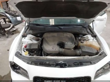 Chrysler 300C II 2022 Chrysler 300 Touring L 2022 3.6l 3.6 Benzyna 292KM, zdjęcie 9