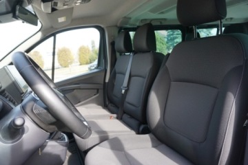 Renault Trafic III Combi 2.0 dCi  150KM 2024 Renault Trafic Bezwypadek SalonPL 9os Hak Czuj. park Tempomat Kamera, zdjęcie 13