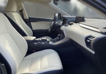 Lexus NX I SUV Facelifting 300h 197KM 2021 Lexus NX 300h F Impression AWD ASO Salon PL Lexus Leszno 2.5 Hybryda, zdjęcie 10