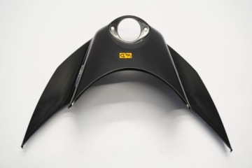YAMAHA MT-01 1700 05-12 КРЫШКА ОБТЕКАТЕЛЯ ТОПЛИВНОГО БАКА