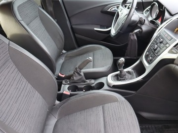 Opel Astra J Hatchback 5d Facelifting 1.6 CDTI ecoFLEX 110KM 2014 Opel Astra 1.6 CDTI, Navi, Klima, Klimatronic, zdjęcie 8