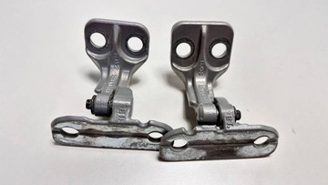 ПЕТЛЯ ЗАДНЕЙ ЛЕВОЙ ДВЕРИ LAND ROVER