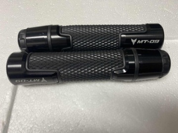 Ручки руля мотоцикла резиновые MANHESTERS 2шт MT-09 MT 09 черный