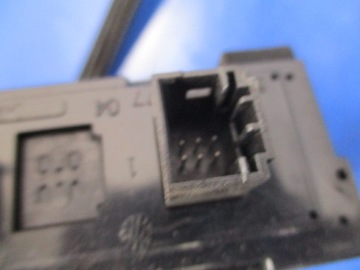 CITROEN C8 I ZVEDÁK OKNO PŘEDNÍ LEVÝ ELEKTRO