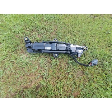 Range Rover Velar Klamka drzwi tył Lewy L560 J8A2-26601-A