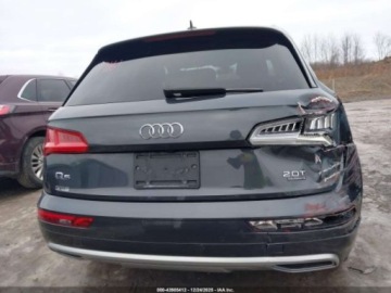 Audi Q5 II SUV 2.0 TFSI 252KM 2018 Audi Q5 2018 AUDI Q5 2.0T PREMIUM2.0T TECH PREMIUM 2.0 Benzyna 252KM, zdjęcie 6