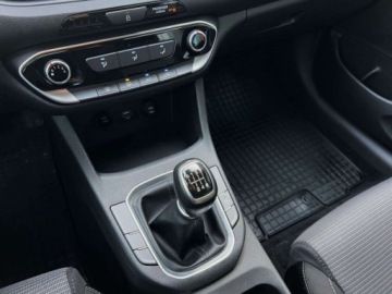 Hyundai i30 III Wagon Facelifting 1.0 T-GDI 120KM 2022 Hyundai i30 I30 1.0T-Gdi 120KM Modern SalonPL Asystenci Bluetooth Tempomat, zdjęcie 24