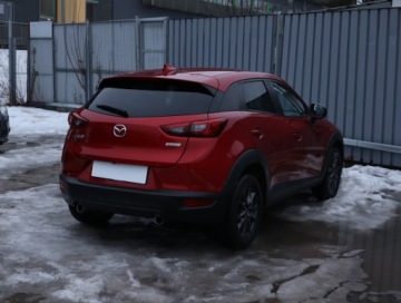 Mazda CX-3 Crossover 2.0 SKY-G 120KM 2017 Mazda CX-3 2.0 Skyactiv-G, Salon Polska, zdjęcie 4