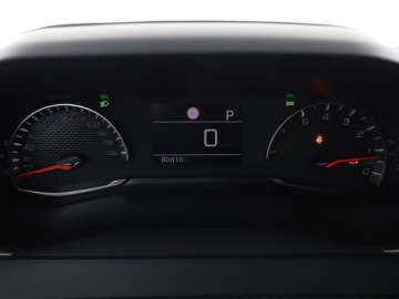 Peugeot 2008 II SUV 1.2 PureTech 130KM 2022 Peugeot 2008 FV23 1.2 Benzyna Allure Nawigacja, zdjęcie 21