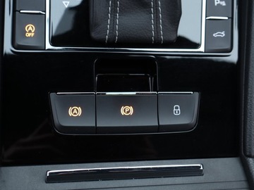 Skoda Superb III Liftback Facelifting 2.0 TSI 272KM 2019 Skoda Superb 2.0 TSI, Salon Polska, Serwis ASO, zdjęcie 16