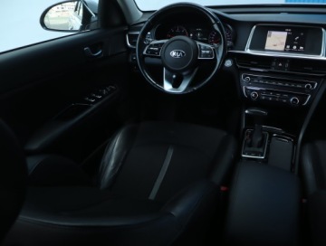 Kia Optima II Kombi Facelifting 1.6 VGT CRDi 136KM 2019 Kia Optima 1.6 CRDi, Salon Polska, Serwis ASO, zdjęcie 6