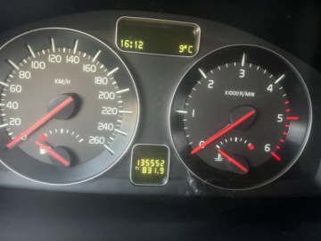 Volvo V50 1.6 DRIVe 109KM 2010 VOLVO V50 1.6 d 110 KM tylko 135552km STAN PERFEKCYJNY, zdjęcie 17