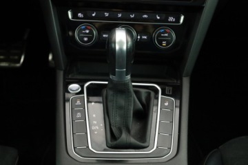 Volkswagen Arteon Fastback 1.5 TSI 150KM 2019 VW Arteon 1.5 TSI, Salon Polska, 1. Właściciel, zdjęcie 13