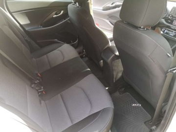 Hyundai i30 II Wagon Facelifting 1.6 CRDi 110KM 2017 Hyundai i30 Hyundai I30 1,6 crdi Salon Pl Automat Zamiana 1.6 Diesel 110KM, zdjęcie 5