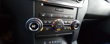 Land Rover Discovery IV 3.0 D 210KM 2013 Land Rover Discovery 7 osobowy Bogata wersja wyposazenia 3.0 Diesel 210KM, zdjęcie 8