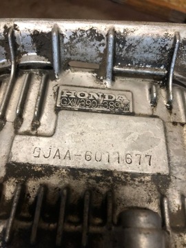 Цилиндр поршень Honda GXV 390