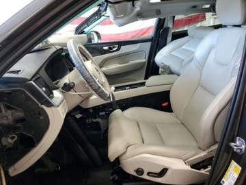 Volvo XC60 II 2019 Volvo XC 60 2019 VOLVO XC60 T5 2.0 Benzyna 300KM, zdjęcie 8