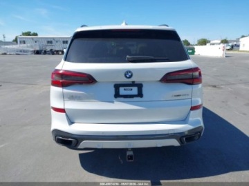BMW X5 G05 2023 BMW X5 Phev XDrive45E 2023 3.0 Hybryda Plug-in 282KM, zdjęcie 3