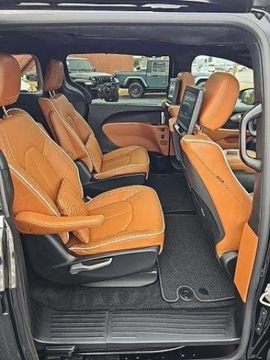 Chrysler Pacifica II 2024 Chrysler Pacifica Pinnacle 2024 3.6 Benzyna 287KM, zdjęcie 13