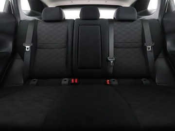 Nissan Qashqai II Crossover 1.2 DIG-T 115KM 2015 Nissan Qashqai navi klima auto kamera i czujniki, zdjęcie 17