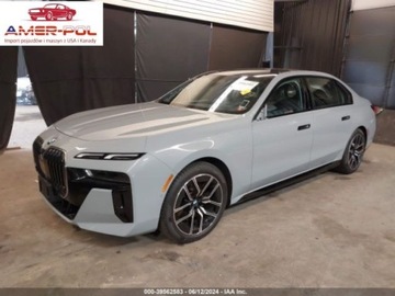 BMW 2023 BMW Seria 7 2023r, 760I, XDrive, 4.4L 4.4 Benzyna 536KM