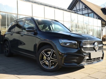 Mercedes GLB SUV 2.0 200d 150KM 2025 MERCEDES-BENZ GLB 200 d 4-Matic AMG Line 2.0 (150KM) 2025, zdjęcie 2