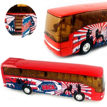 AUTOBUS SUPER COACH MODEL WELLY 1:60 CZERWONY