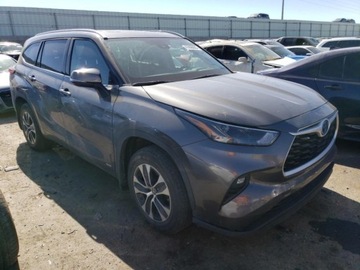 Toyota Highlander III 2022 Toyota Highlander TOYOTA HIGHLANDER HYBRID XLE..., zdjęcie 1