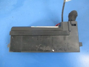 TOURAN И БЛОК ПРЕДОХРАНИТЕЛЕЙ 1K0937124H 1K0937049G