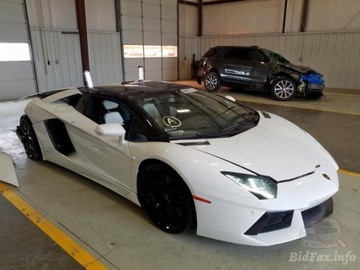 LAMBORGHINI AVENTADOR LP700 KOMPLETNY PRZÓD MASKA ZDERZAK LAMPY BŁOTNIKI