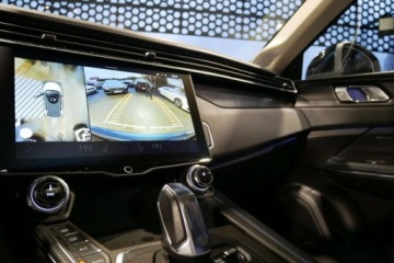  Lynk Co 01 FV 23 Bezw GwarEU PlugIn Cam360 Panorama TempAkt MenuPL CarPla, zdjęcie 24